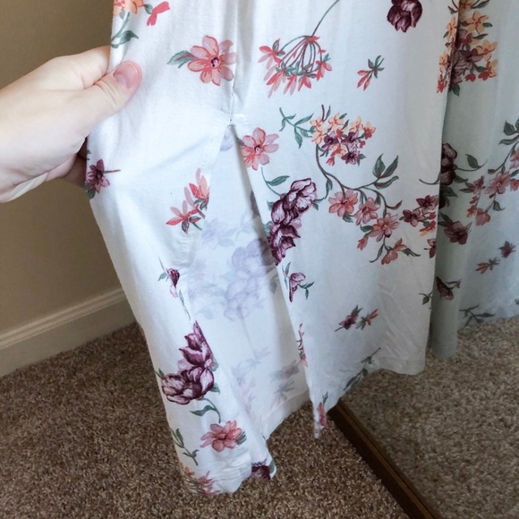Brandy Melville Floral Dress - Like New! - Picture 3 of 5